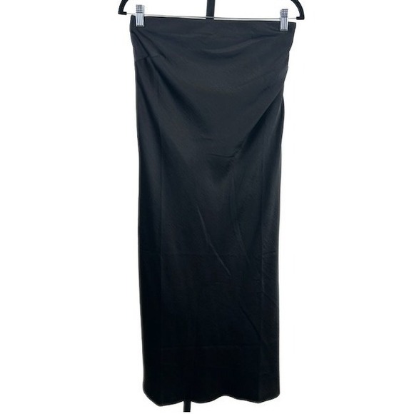 LOFT Dresses & Skirts - LOFT Women's Size 10 Black Satin‎ Midi Skirt Elastic Waist Side Zip